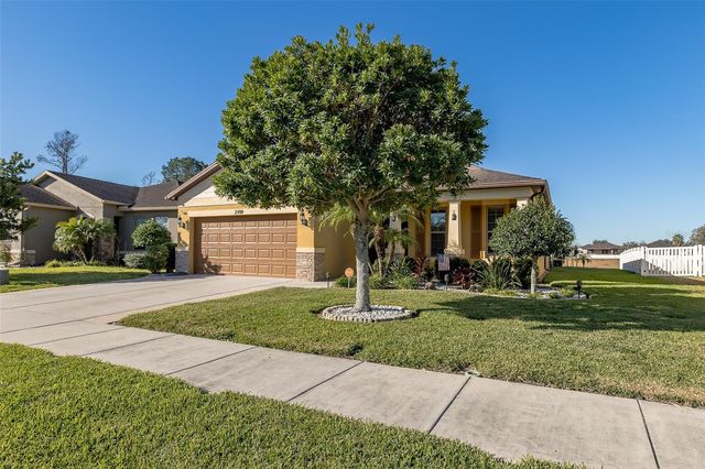 2109 TRILLIUM BOULEVARD, Brooksville, FL 34604