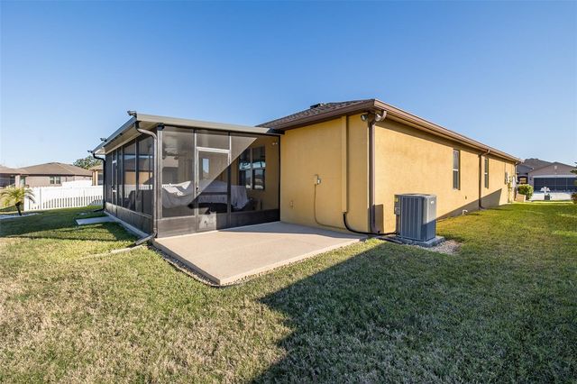 2109 TRILLIUM BOULEVARD, Brooksville, FL 34604