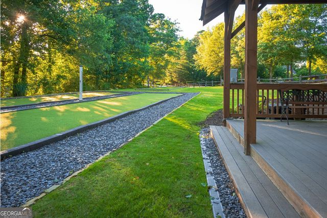 195 Stoneridge Court, Dawsonville, GA 30534