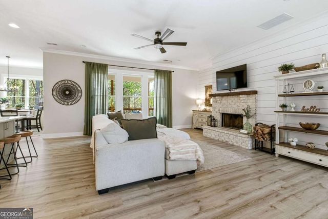 195 Stoneridge Court, Dawsonville, GA 30534