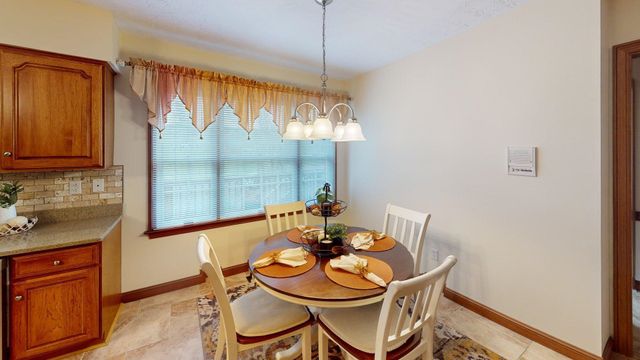 738 Pinecrest Drive, Huntington, WV 25705