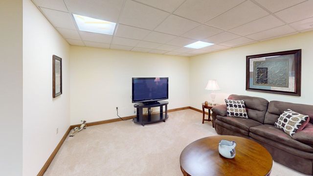 738 Pinecrest Drive, Huntington, WV 25705