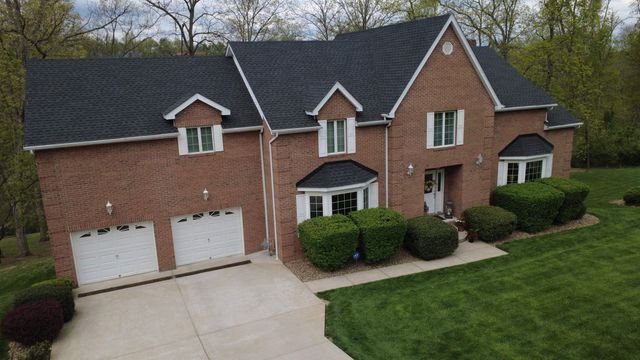 738 Pinecrest Drive, Huntington, WV 25705