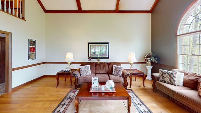 738 Pinecrest Drive, Huntington, WV 25705