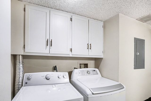 1484 N Rock Run Drive 3c, Crest Hill, IL 60403