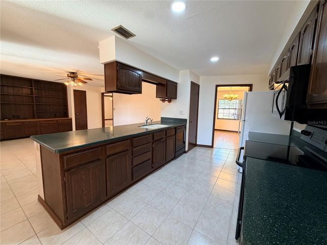 35324 BLANTON ROAD, Dade City, FL 33523