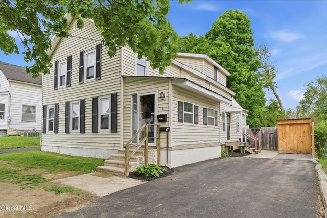 8 4th Street, South Glens Falls, NY 12803