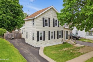 8 4th Street, South Glens Falls, NY 12803