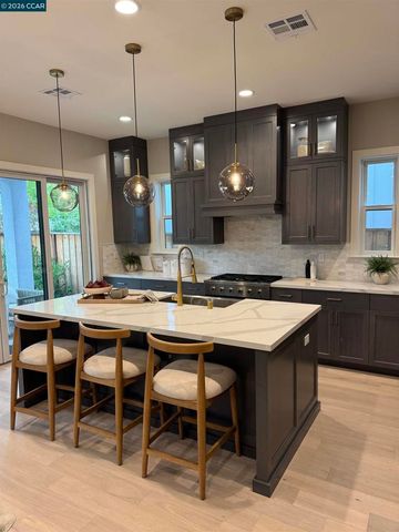 247 Haleena Place, Walnut Creek, CA 94597