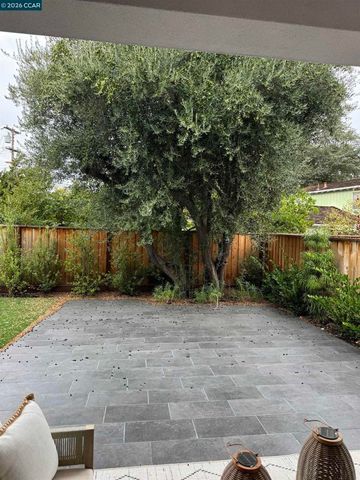 247 Haleena Place, Walnut Creek, CA 94597