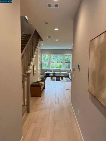 247 Haleena Place, Walnut Creek, CA 94597