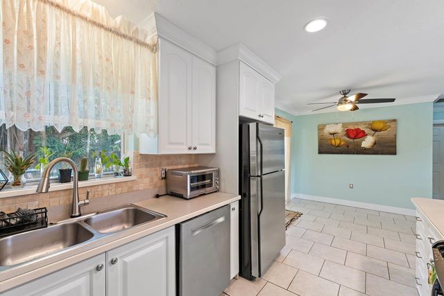 1007 Pottawatomie Street, Jupiter, FL 33458