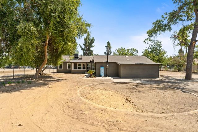715 N Hughes Avenue, Fresno, CA 93728
