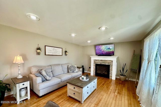 716 7th Avenue, Toms River, NJ 08757