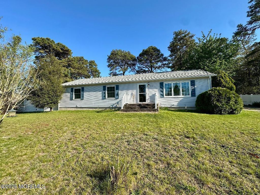 716 7th Avenue, Toms River, NJ 08757