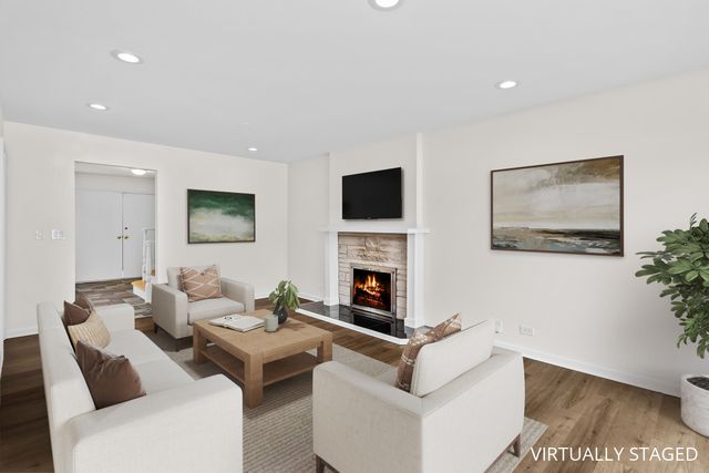 5040 Brummel Street, Skokie, IL 60077