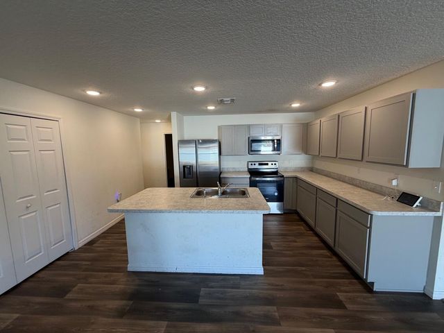 2143 SE Trillo Street, Port St. Lucie, Port St Lucie, FL 34952