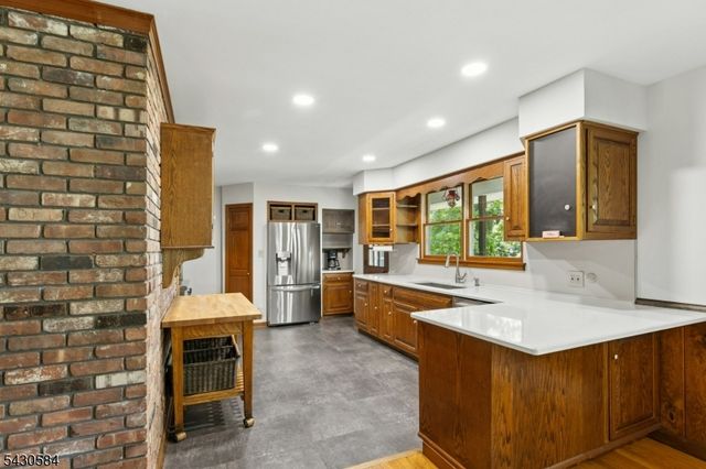 783 Long Hill Rd, Long Hill Twp., NJ 07933