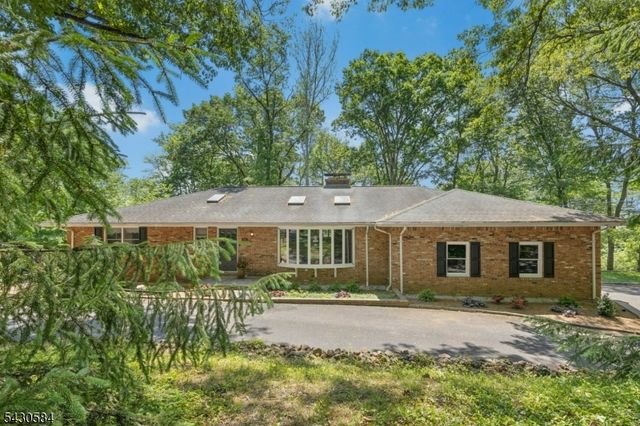 783 Long Hill Rd, Long Hill Twp., NJ 07933
