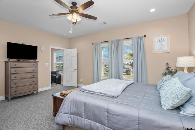 221 FM 2663, Crockett, TX 75835