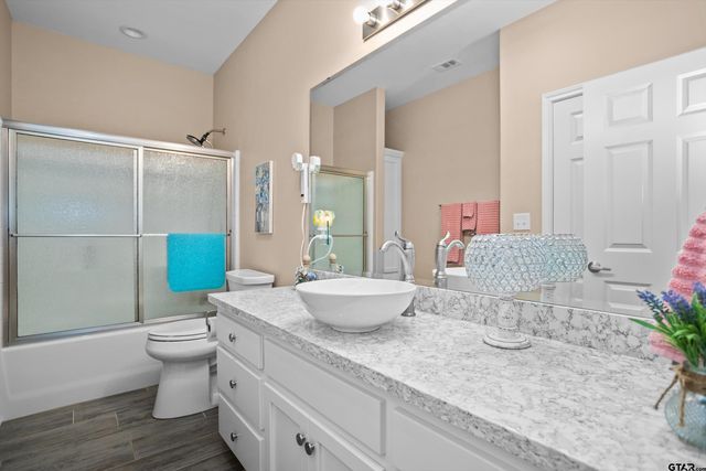 221 FM 2663, Crockett, TX 75835