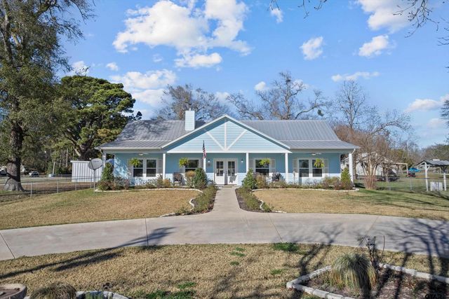 221 FM 2663, Crockett, TX 75835