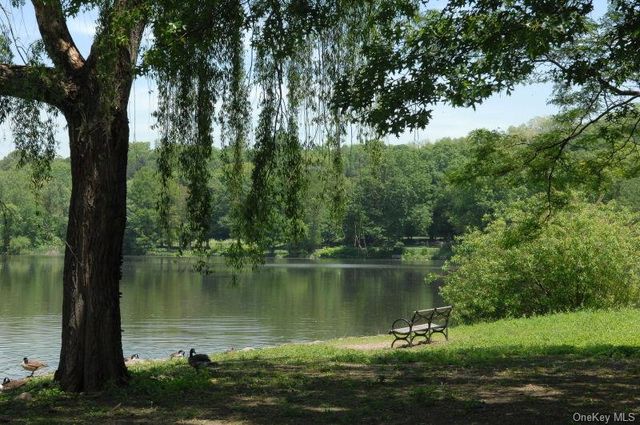 75 W 238th Street 3H, Bronx, NY 10463