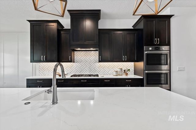 4684 N Arches, Meridian, ID 83646