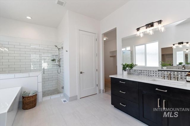 4684 N Arches, Meridian, ID 83646