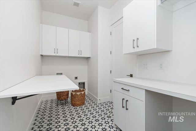 4684 N Arches, Meridian, ID 83646