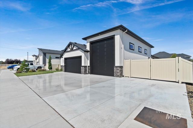 4684 N Arches, Meridian, ID 83646