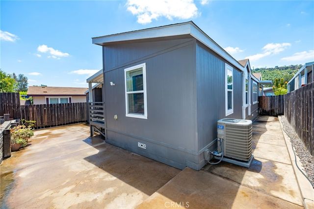 3909 Reche Road 127, Fallbrook, CA 92028