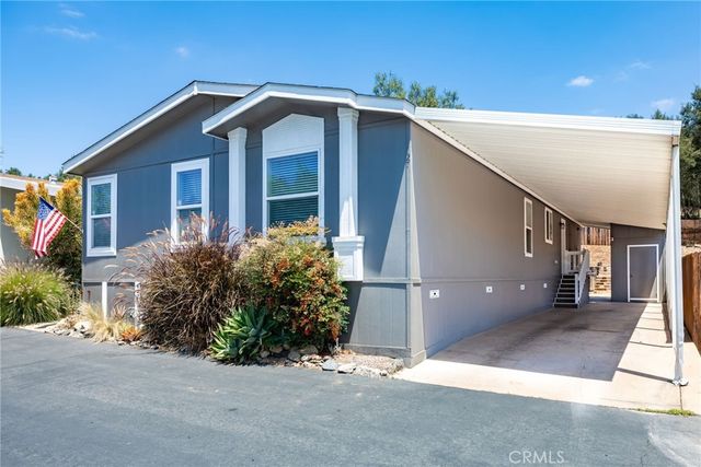 3909 Reche Road 127, Fallbrook, CA 92028