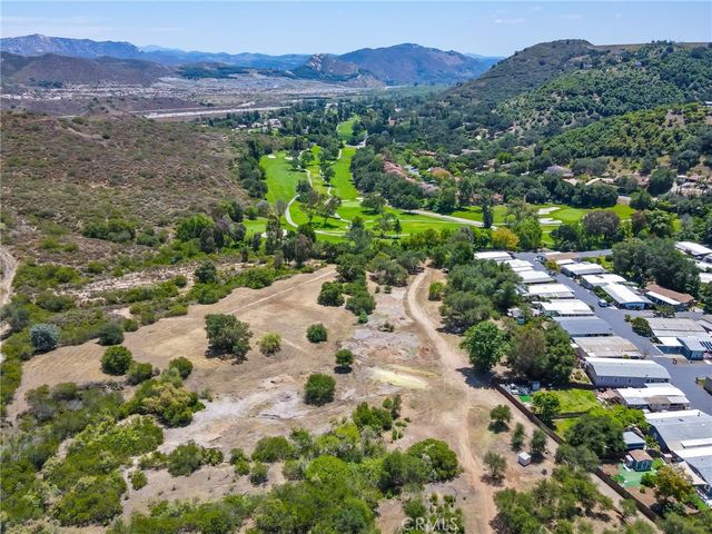 3909 Reche Road 127, Fallbrook, CA 92028