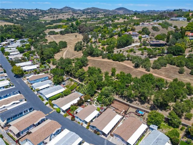 3909 Reche Road 127, Fallbrook, CA 92028