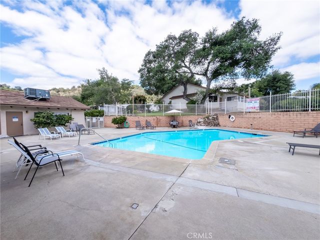 3909 Reche Road 127, Fallbrook, CA 92028