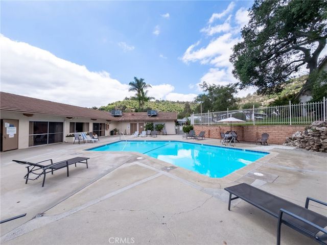 3909 Reche Road 127, Fallbrook, CA 92028