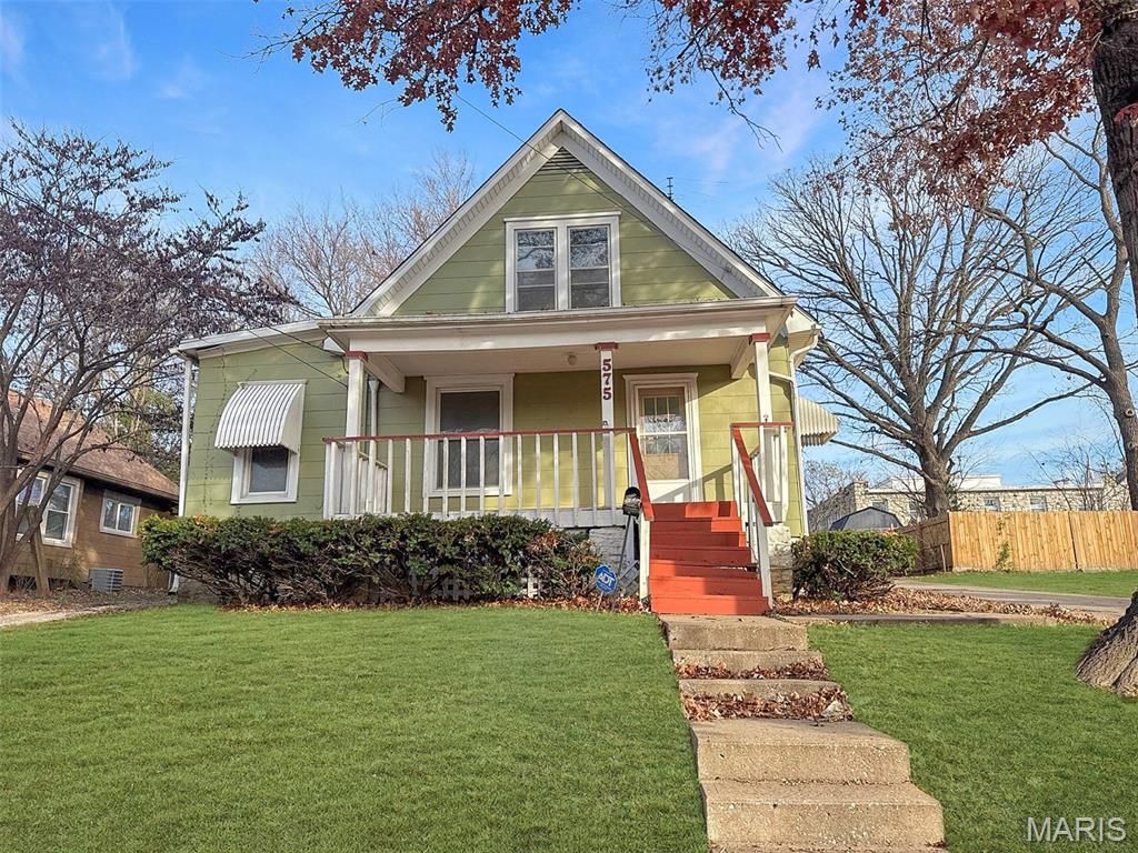575 Crescent Avenue, Independence, MO 64053