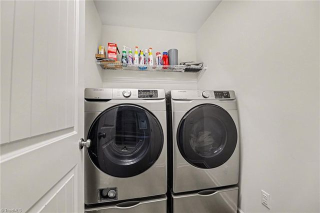 107 Charleston Ridge Drive, Mocksville, NC 27028