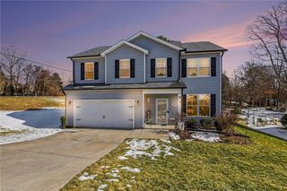 107 Charleston Ridge Drive, Mocksville, NC 27028