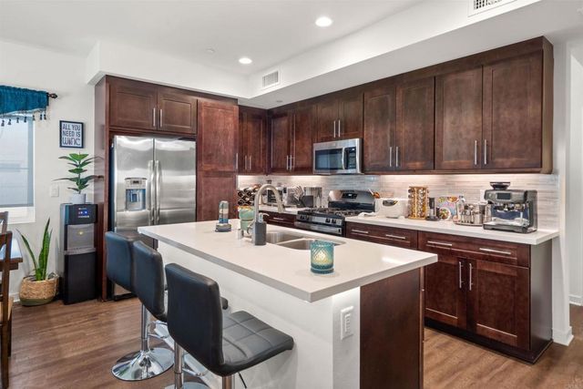 13408 N Manzanillo Lane, Sylmar, CA 91342