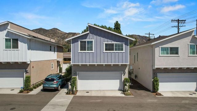 13408 N Manzanillo Lane, Sylmar, CA 91342