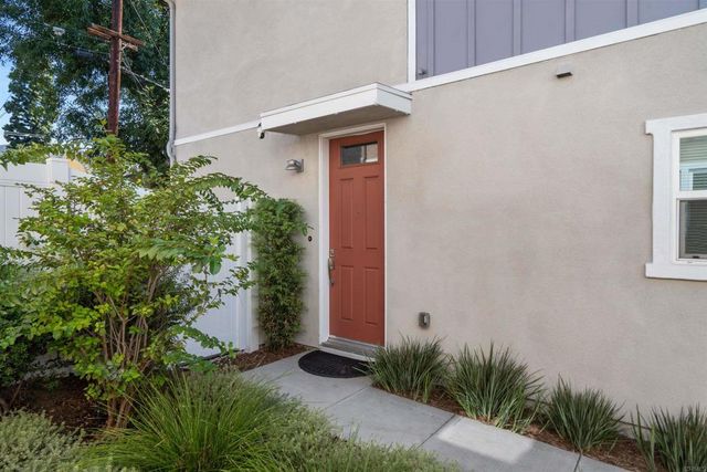 13408 N Manzanillo Lane, Sylmar, CA 91342