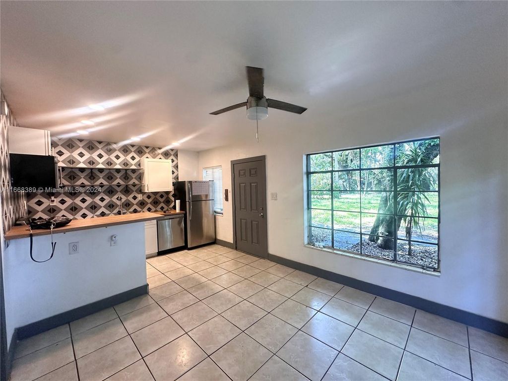 1418 SW 27th Street 1, Fort Lauderdale, FL 33315