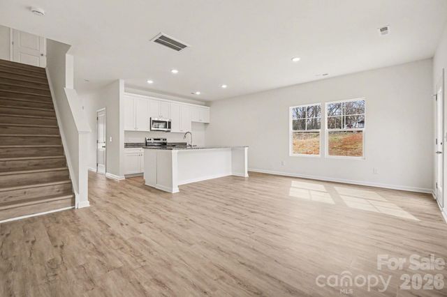 1725 Cloaninger Avenue, Statesville, NC 28625