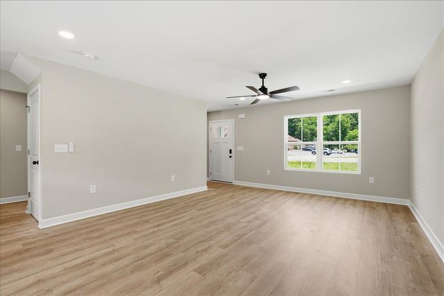 1859 Reid School Road, Taylors, SC 29687