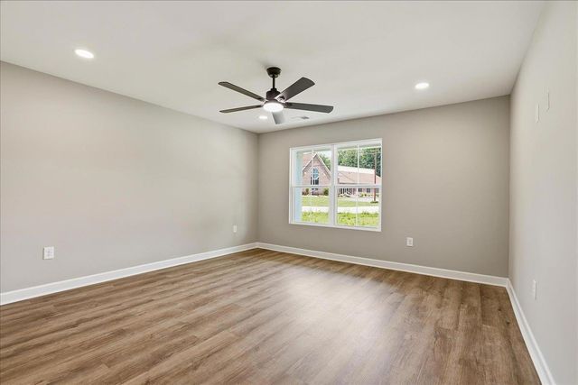 1859 Reid School Road, Taylors, SC 29687