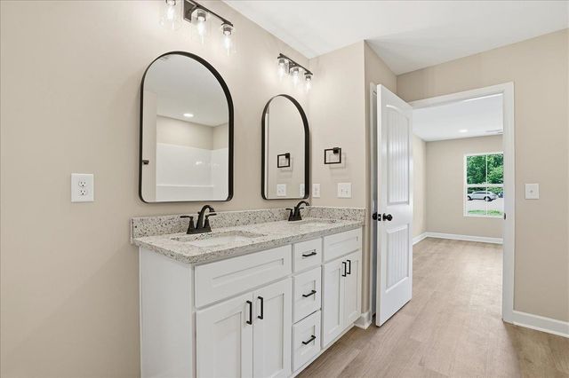 1859 Reid School Road, Taylors, SC 29687
