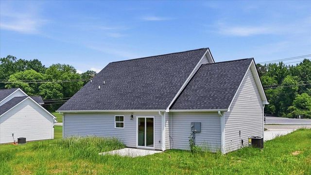 1859 Reid School Road, Taylors, SC 29687