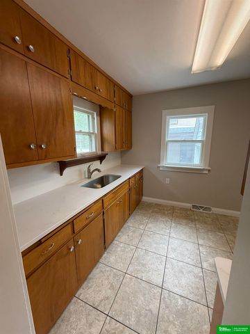 1540 N Maxwell Avenue, Fremont, NE 68025